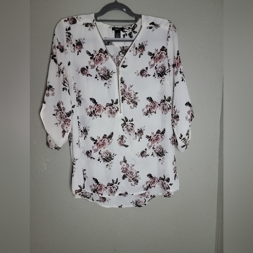 RUE 21 White Floral Blouse Size L